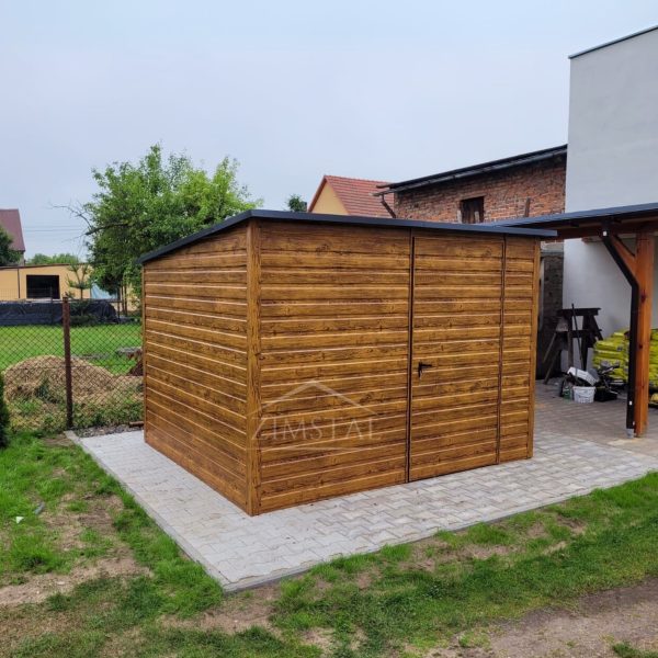 Domek ogrodowy 2,5×2 dach jednospadowy do tyłu BTX złoty dąb drzwi wejściowe